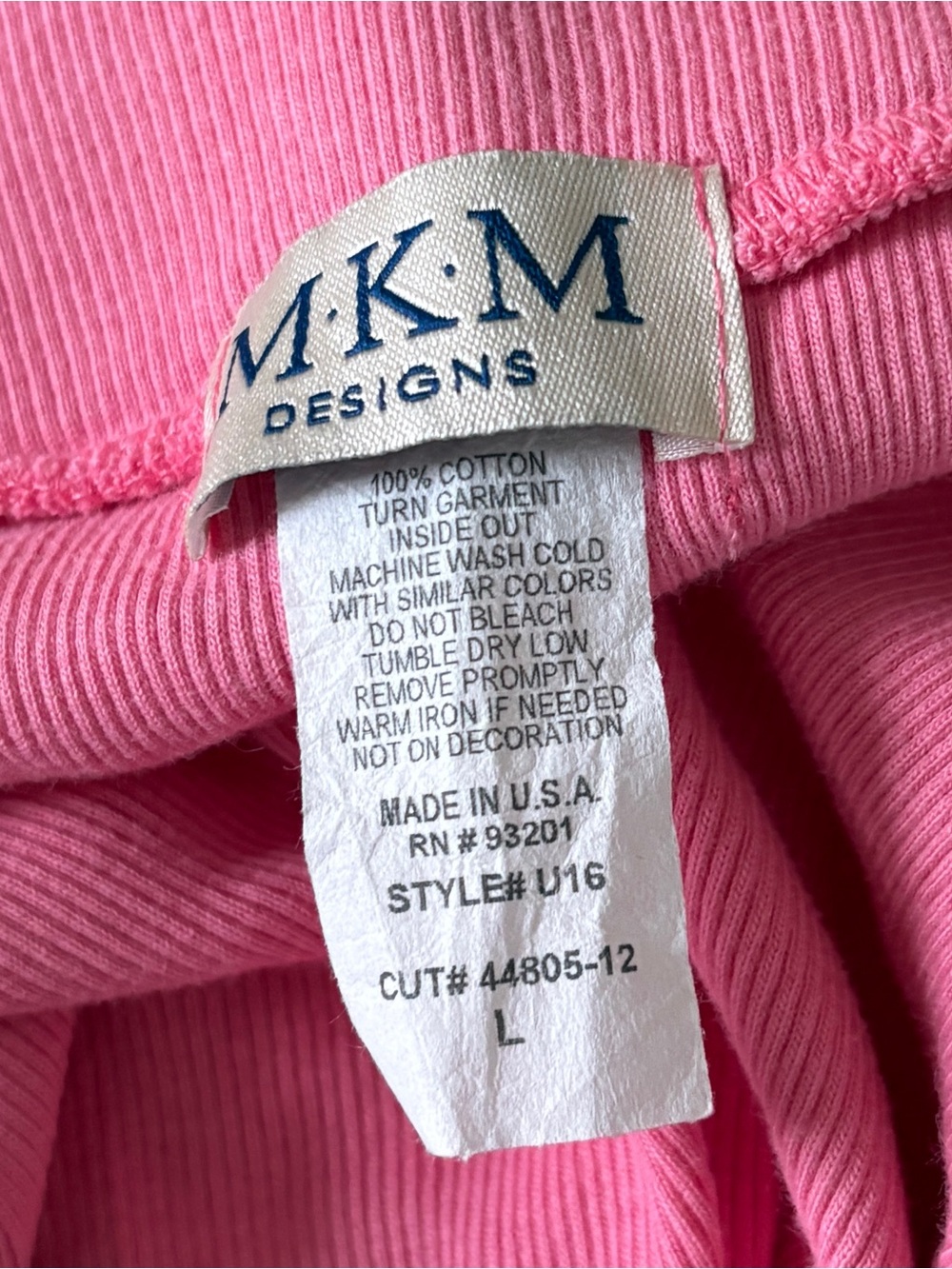 Y2K McBling baby girl graphic sequin o-ring pink halter top - Picture 6 of 6